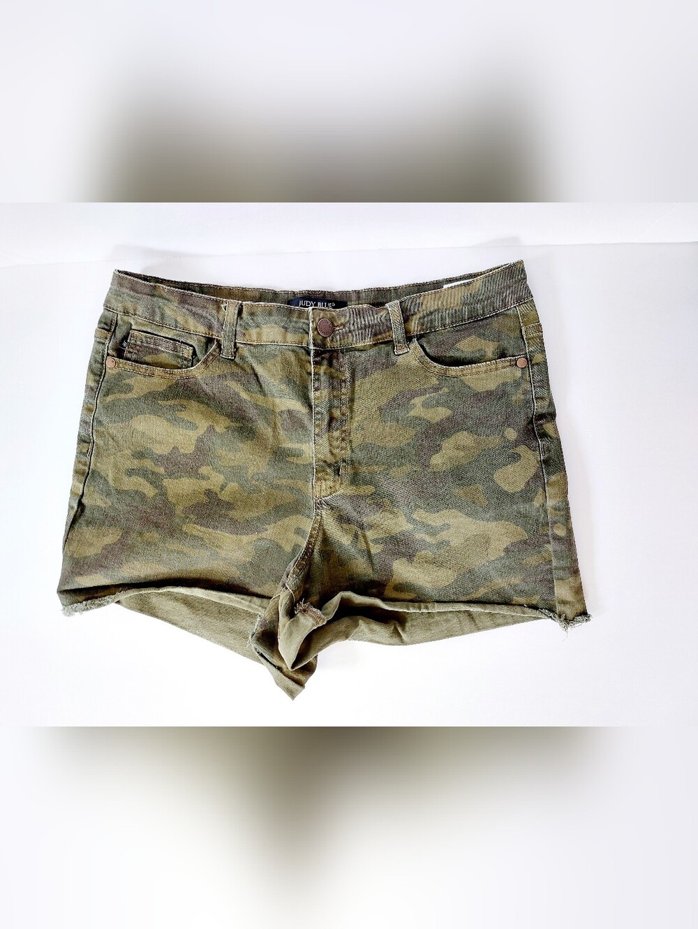 High Waist Camouflage Shorts 1XL Judy Blue Stretch 5 Pocket Raw Hem #JB1572